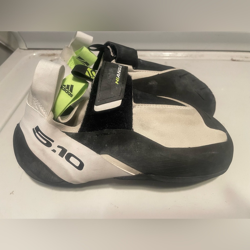 FiveTen Hiangle Size 9 Climbing Shoes